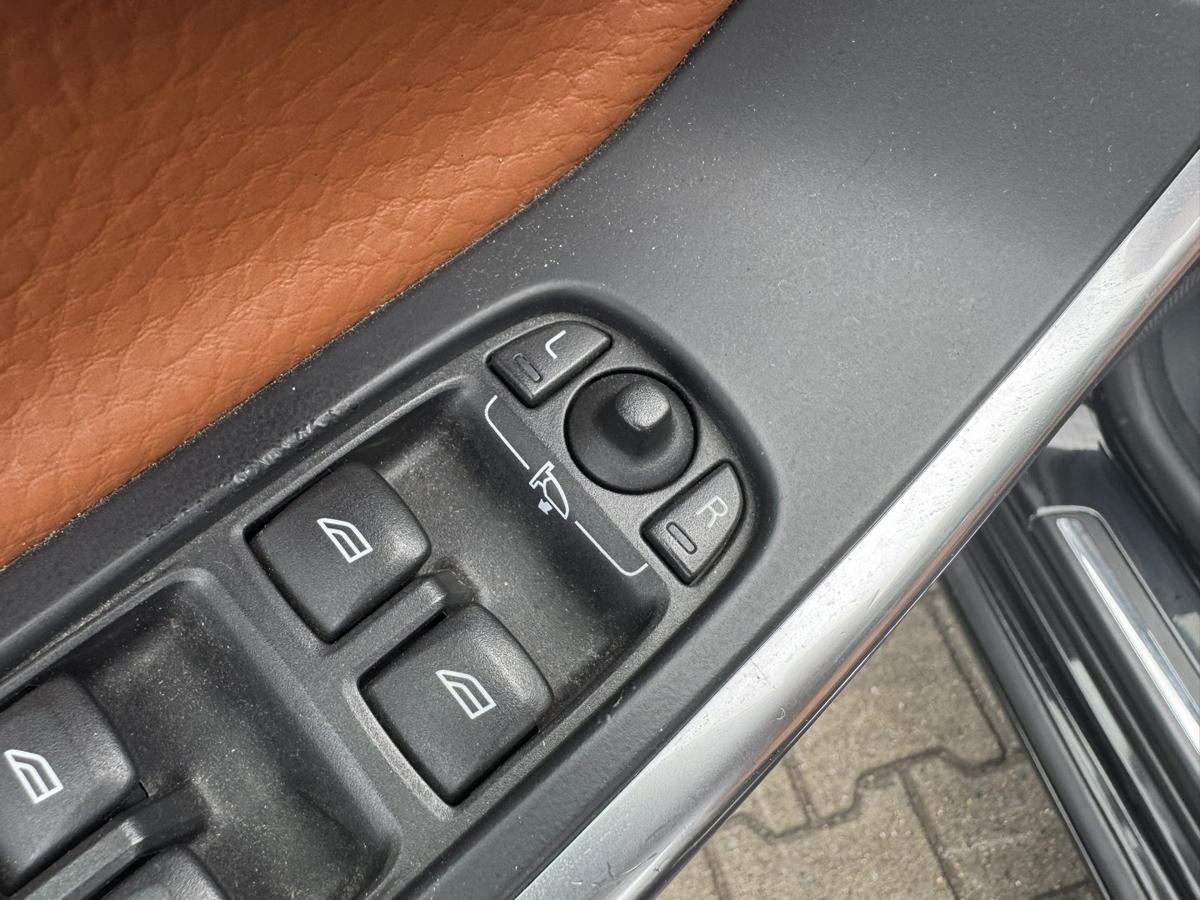 Volvo V60 original Au&szlig;enspiegel rechts 01900 Black Stone elektrisch anklappbar Bj.2011